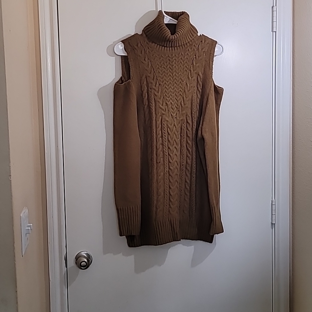 Hayden Los Angeles Women's Olive Turtle Neck Sweater Size S/M